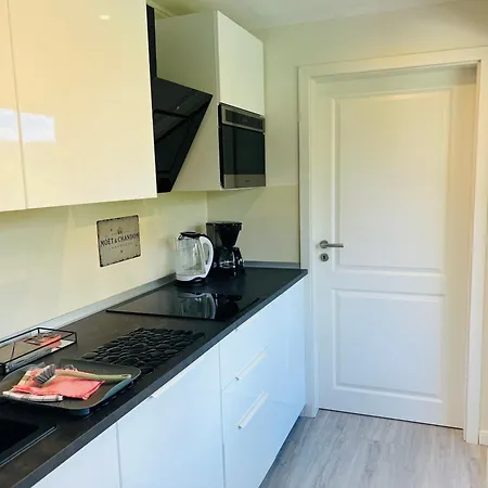 Maison Lily 5 Apartman *