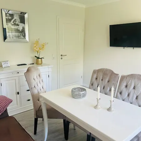 Maison Lily 5 *